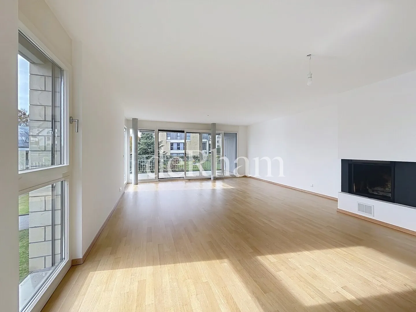 Spazioso appartamento di 4,5 locali con bella terrazza! - Foto 3 di 9