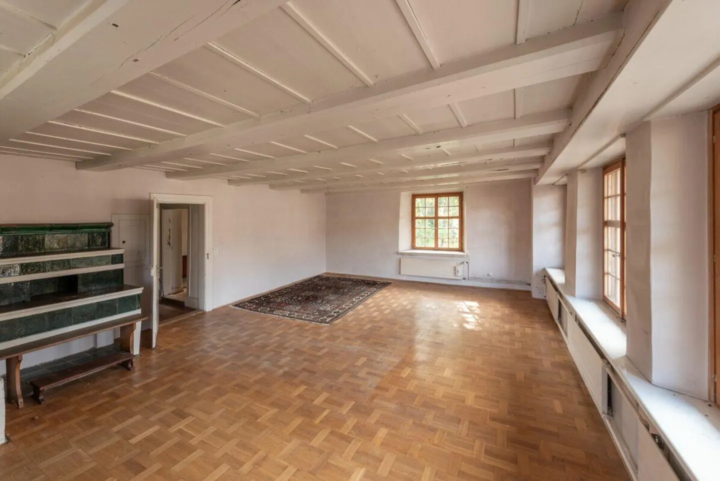 Farmhouse with outbuilding - Photo 14 of 28