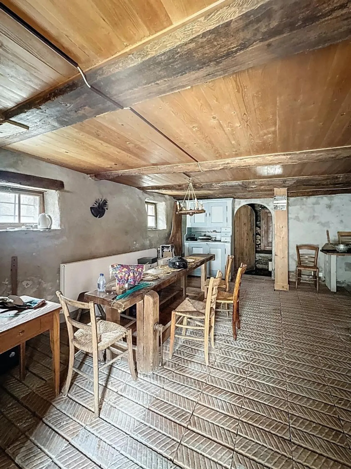 4.5 Room House - Photo 10 of 12