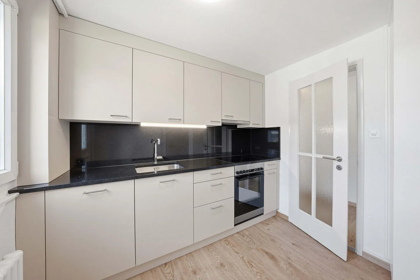 Geräumige Wohnung in ruhiger Lage - Foto 2 von 9