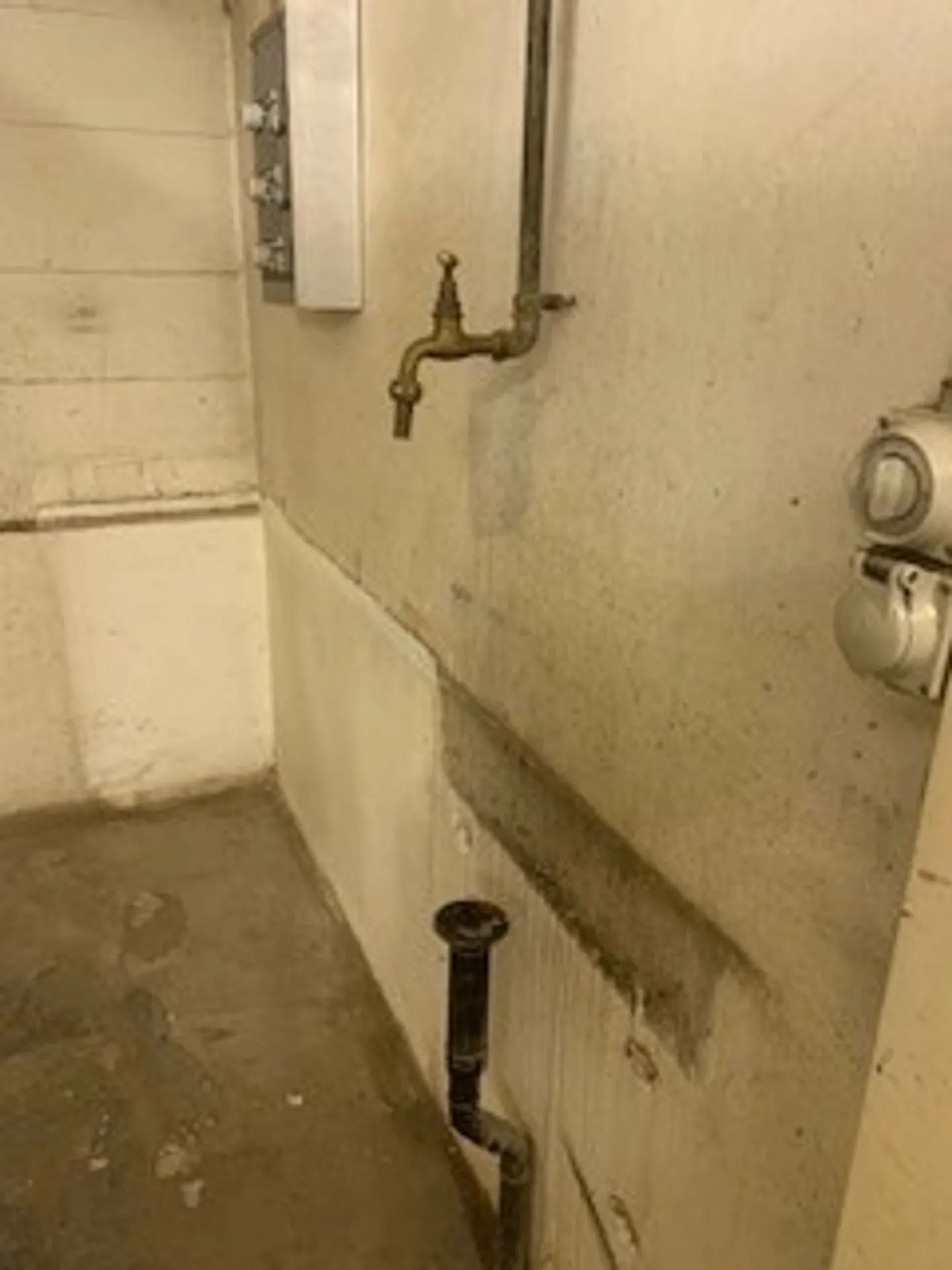 Deposito - Foto 5 di 7