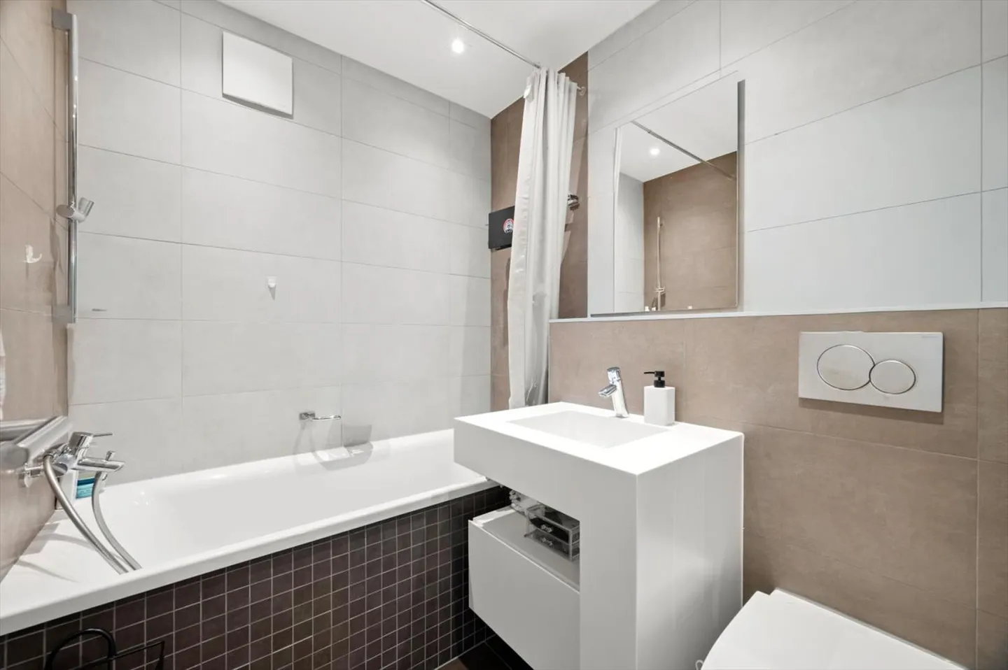 4.5-Zimmer-Duplex in Bulle - Foto 8 von 9