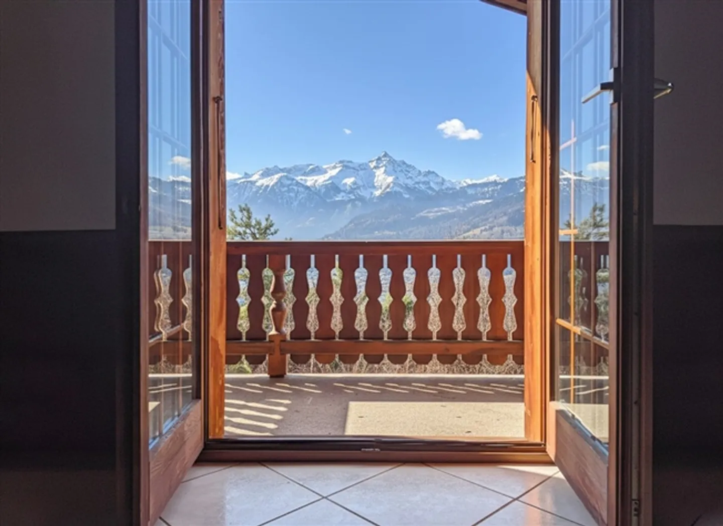 Charmantes Penthouse mit Aussicht - Foto 1 von 11