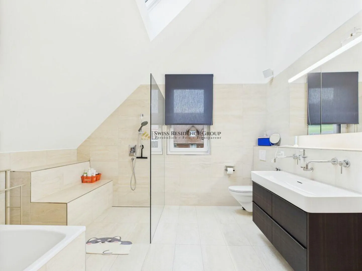 Newly built property with high-quality and elegant finishing standards - Photo 8 of 20