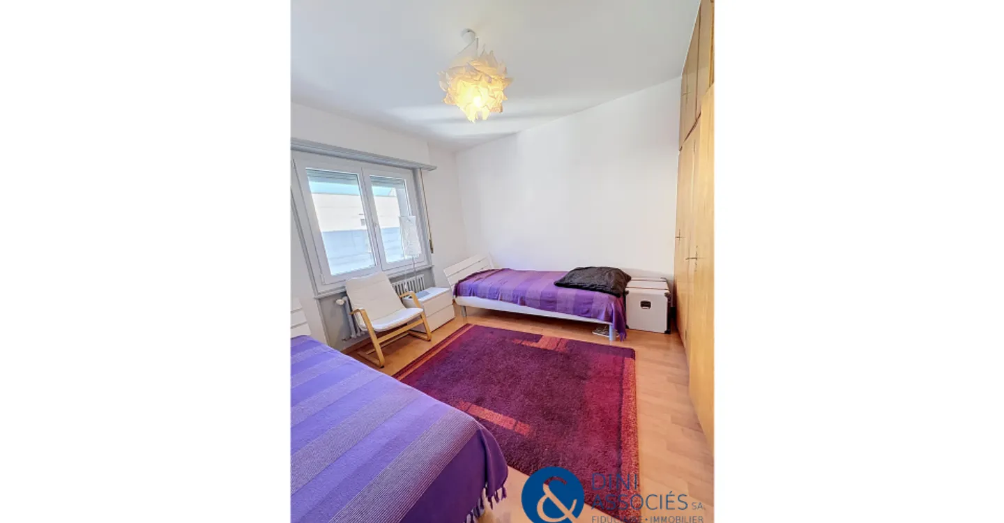 Spazioso appartamento di 4.5 locali di circa 153m2 con grande balcone nel centro di Martigny - Foto 7 di 10