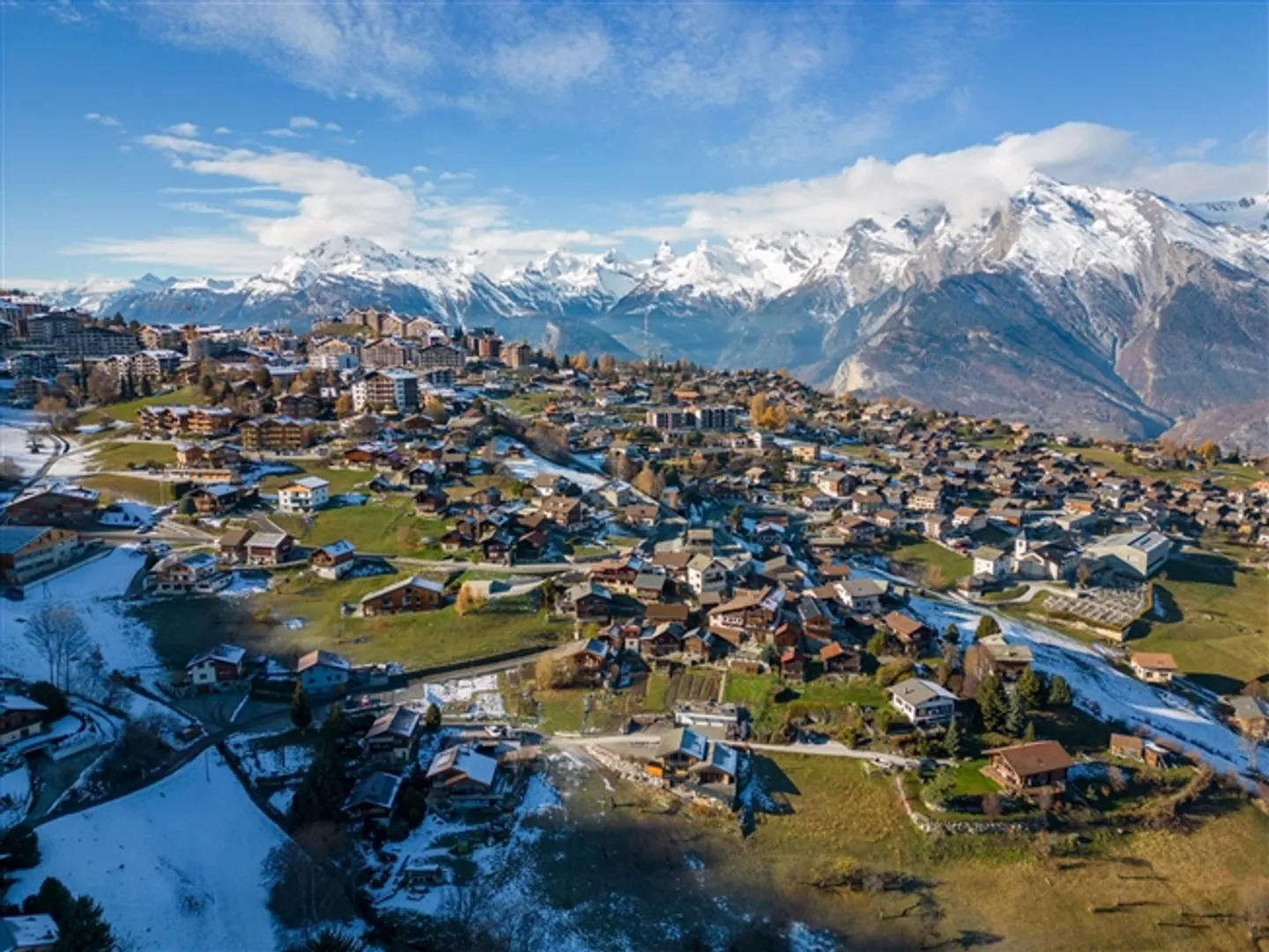 DERNIER TERRAIN DISPONIBLE Belle Villa selon Plan avec Vue - Photo 13 sur 14