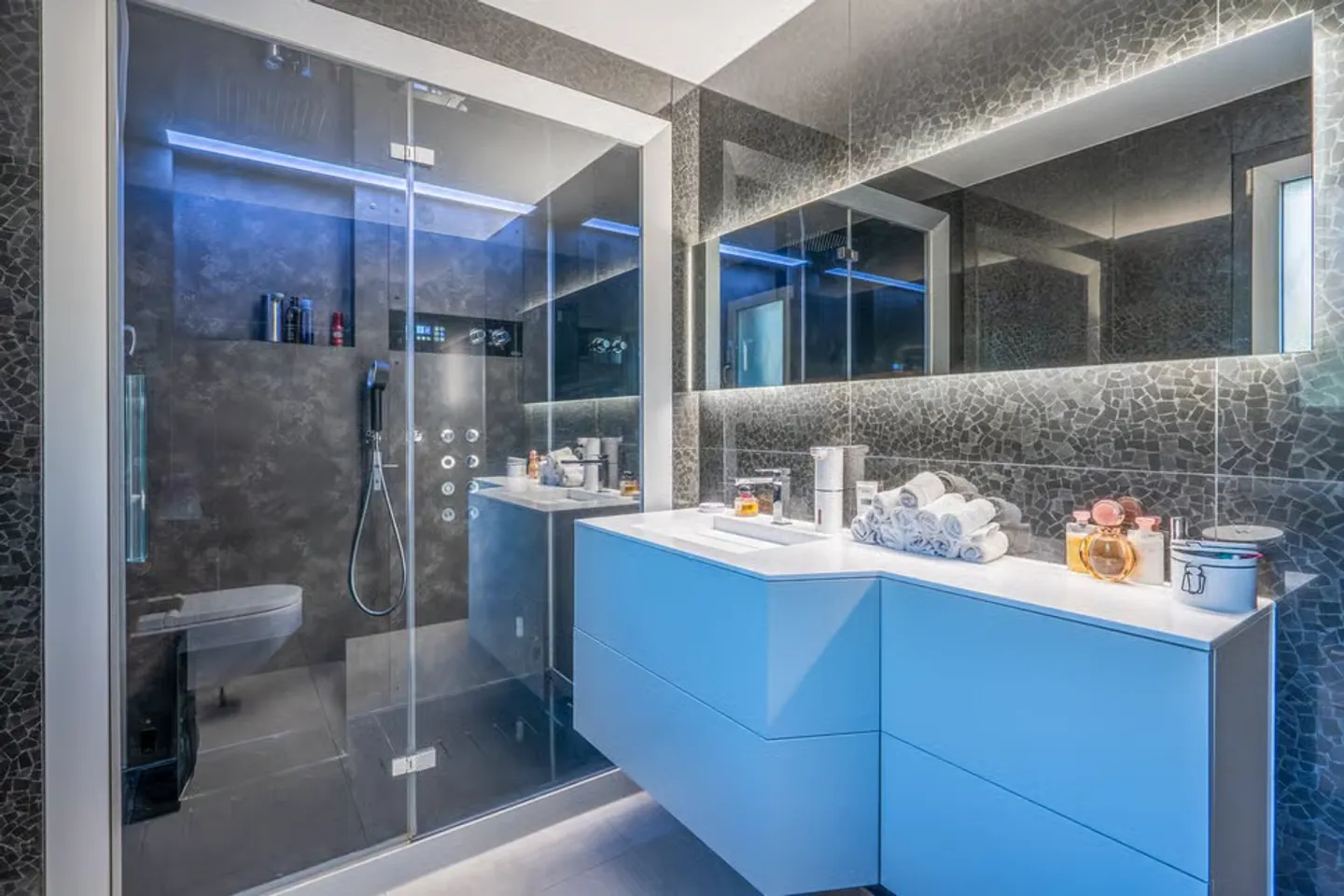 Magnifico appartamento di 5,5 locali a Chez-le-Bart - Vista, calma e servizi - Foto 10 di 12