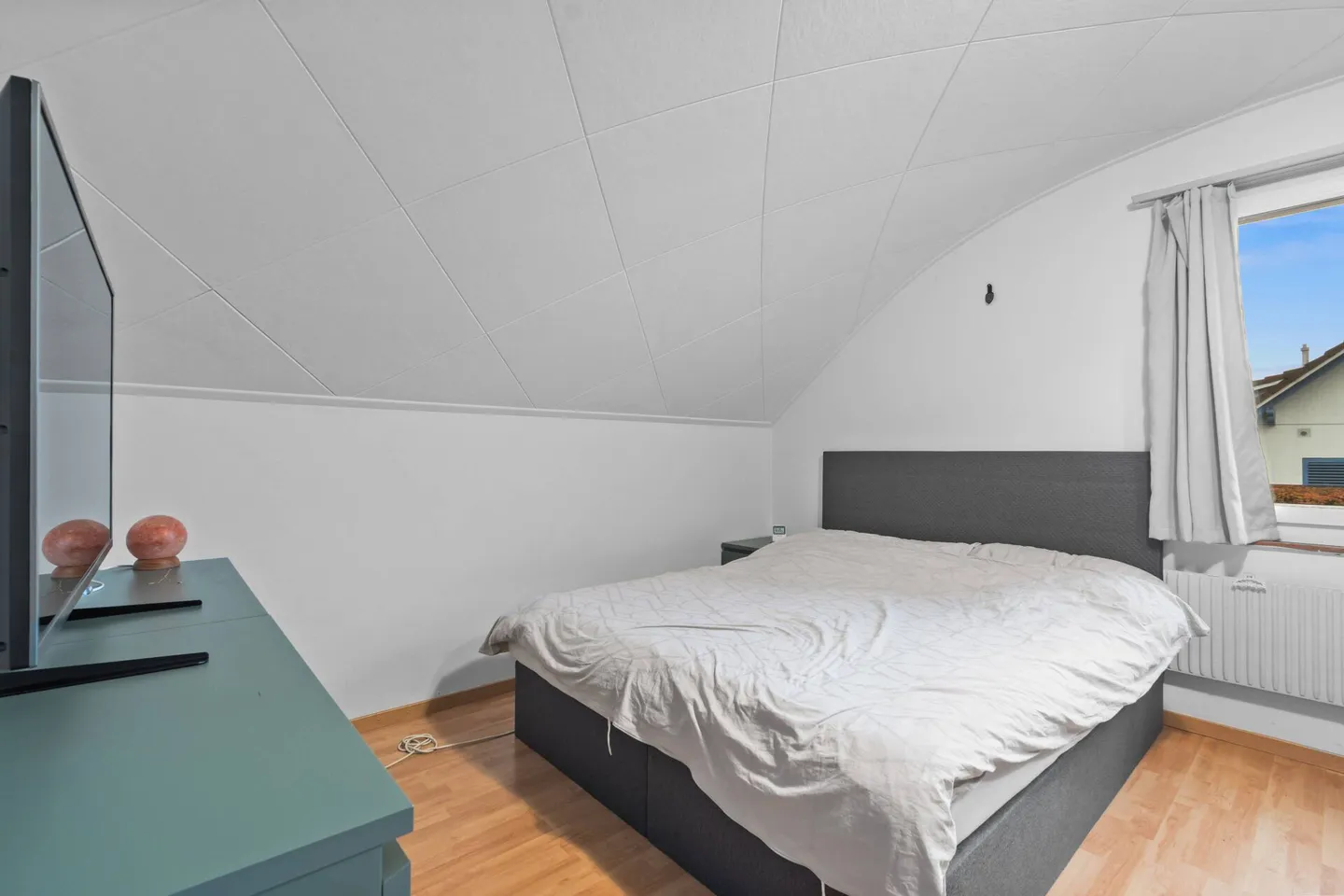 Mehrfamilienhaus mit 3 Wohneinheiten - ideal als Generationenhaus oder Renditeobjekt - Foto 8 von 20