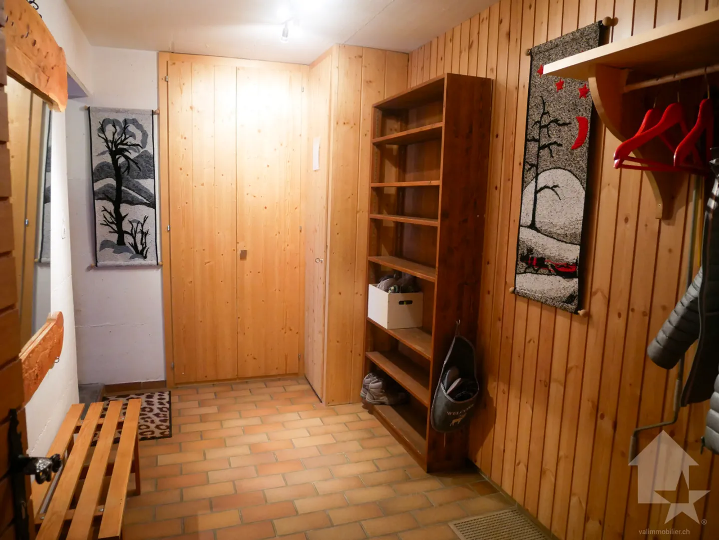 2.5 rooms in the heights of Ovronnaz with a very large terrace! - Photo 10 of 11