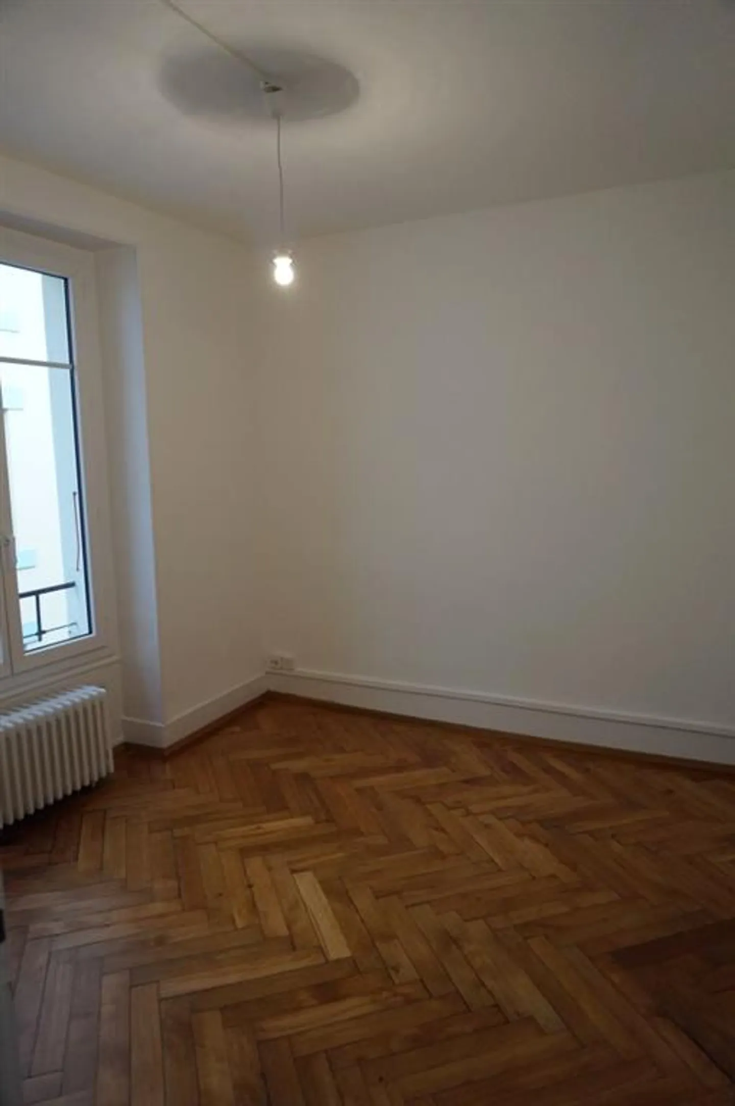 Apartment,2,20 - Photo 5 of 5