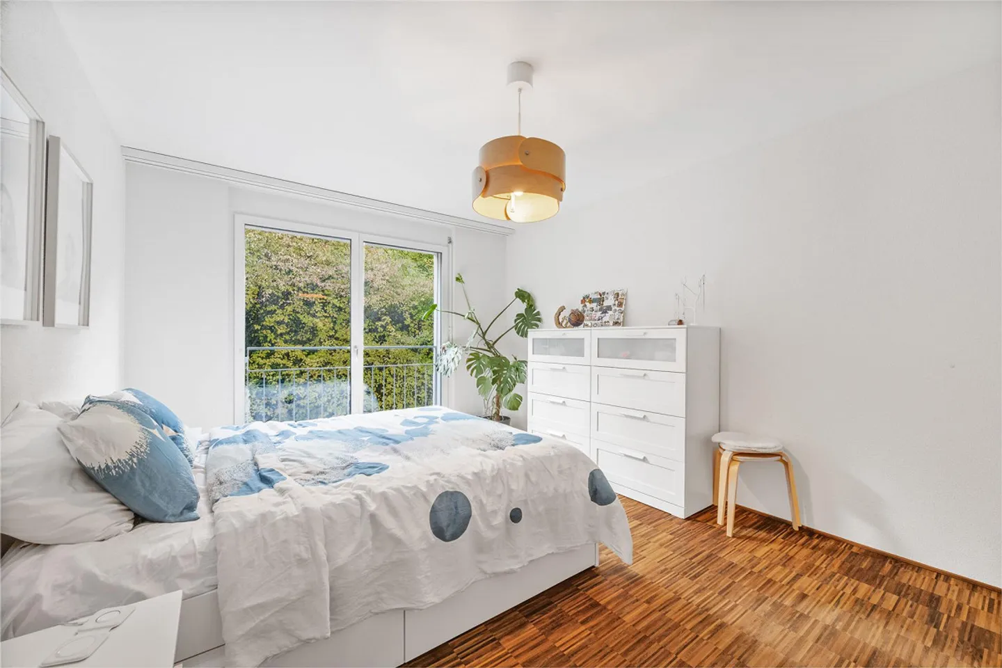 CLEVER AND MODERN IN THE CENTER - Photo 4 of 5