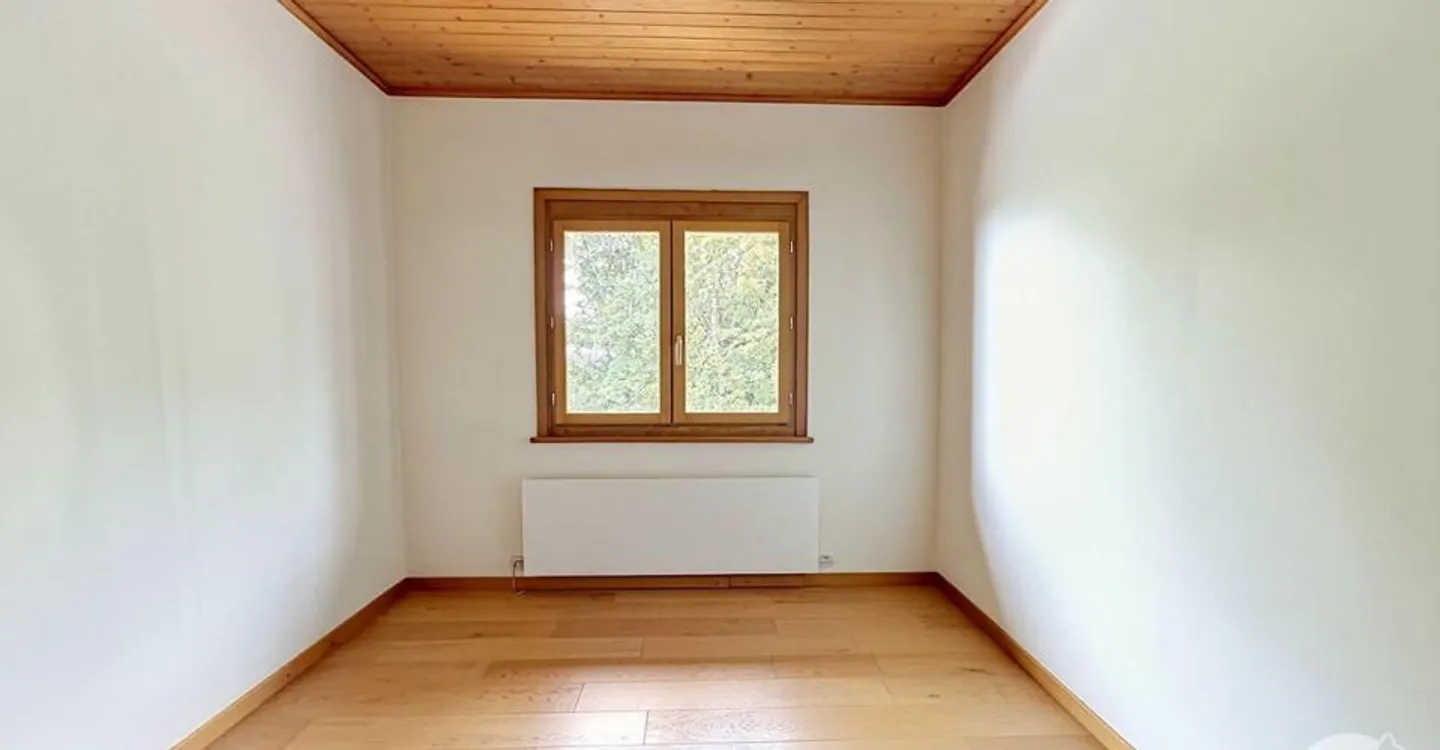 Maison Charmante avec Appartement - Photo 4 sur 8