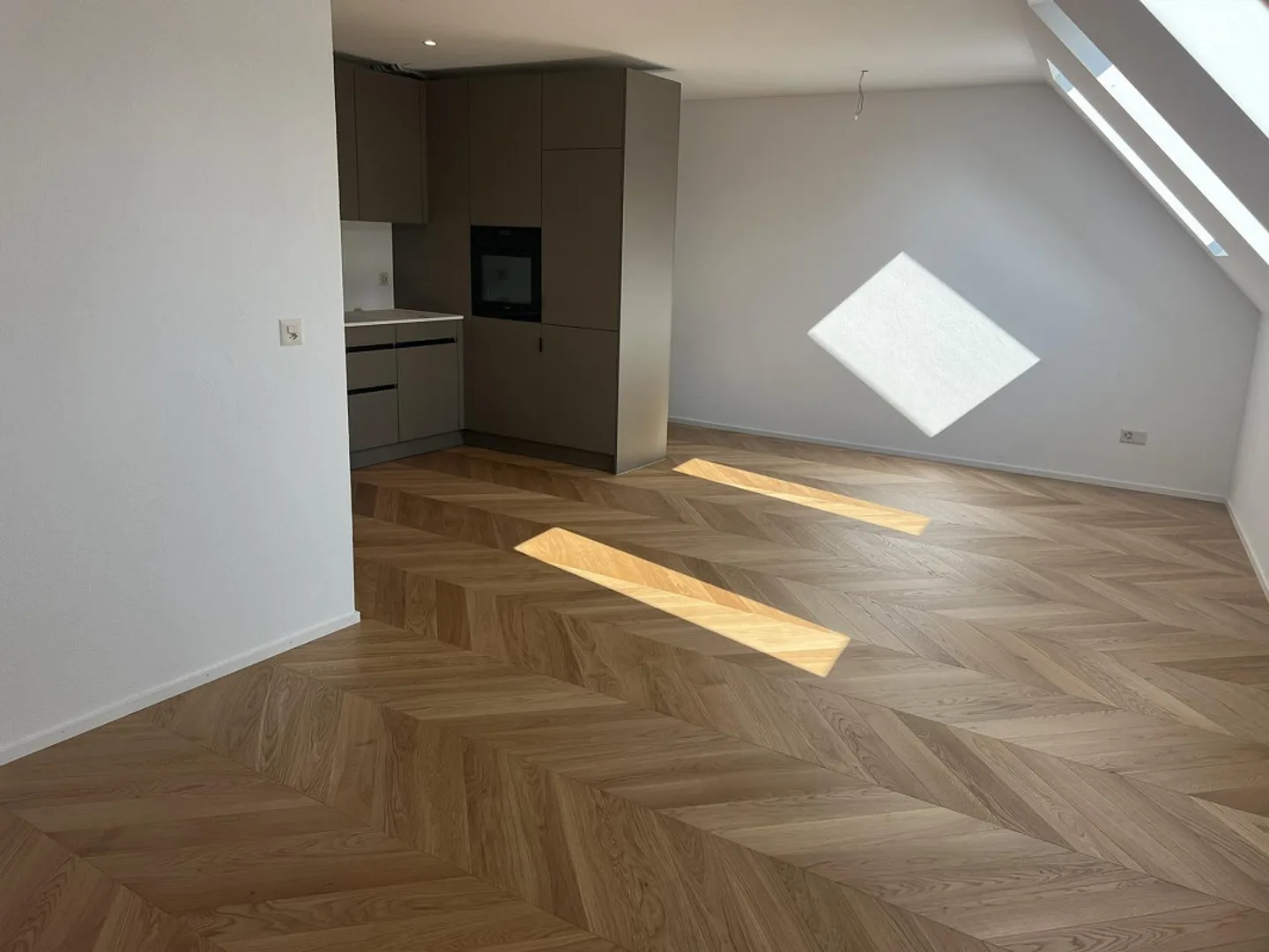 High-quality, comfortable 1.5-room studio in a new building - Photo 3 of 10