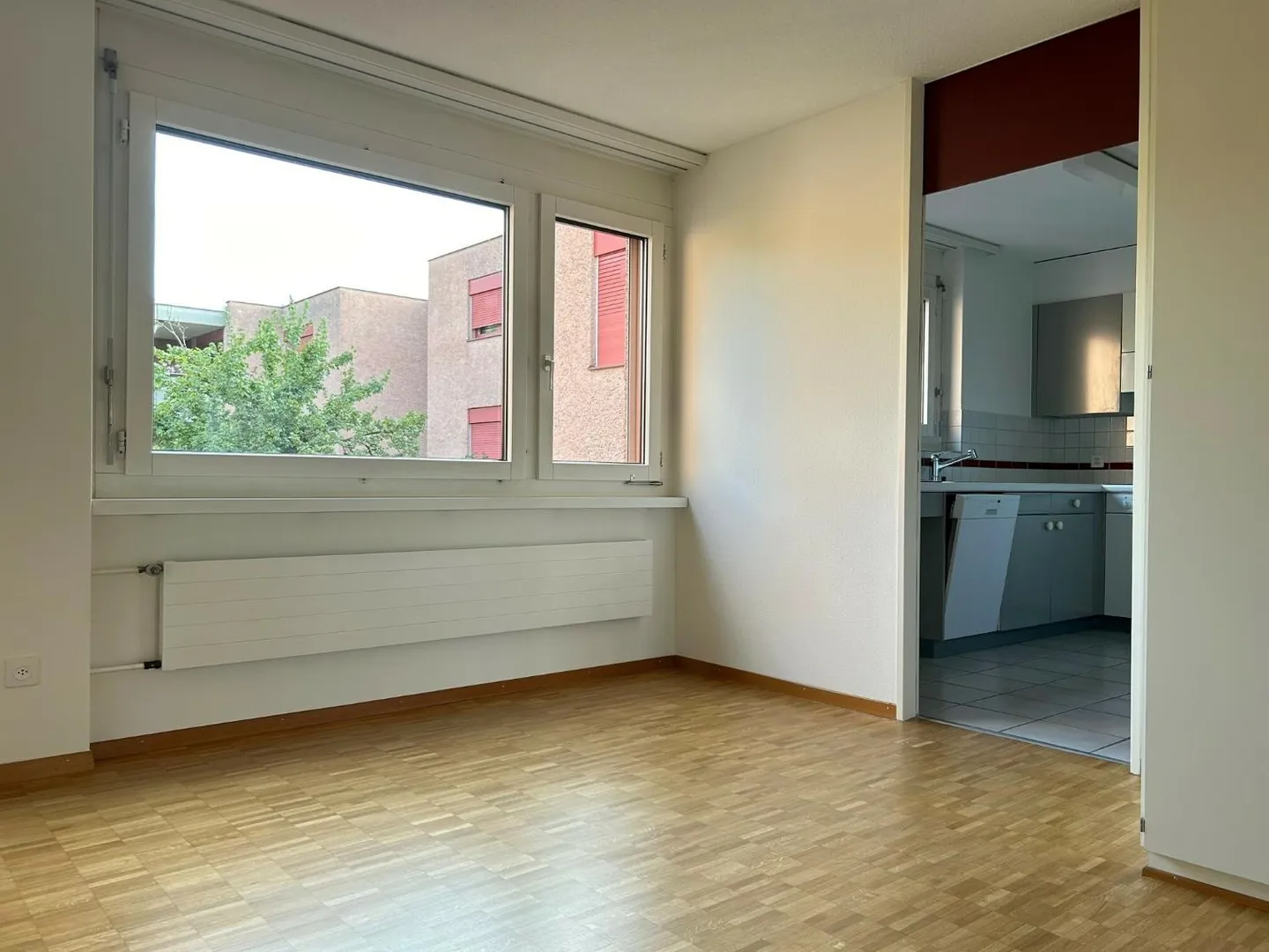 Geräumige Wohnung in Oberwinterthur - Foto 2 von 7