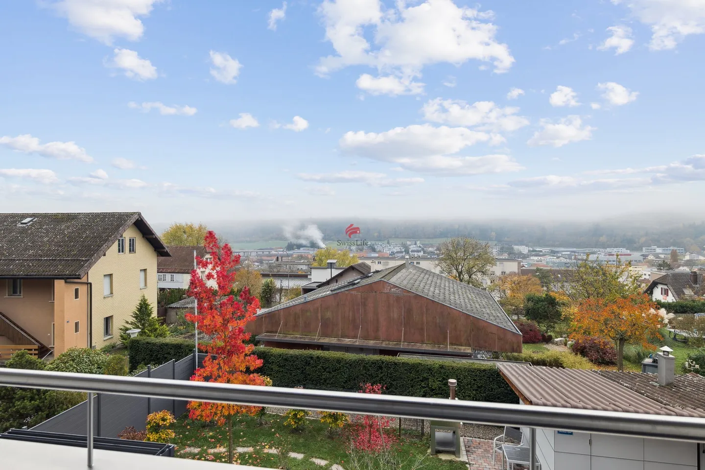 Two-family house with luxurious expansion standard - Photo 2 of 14