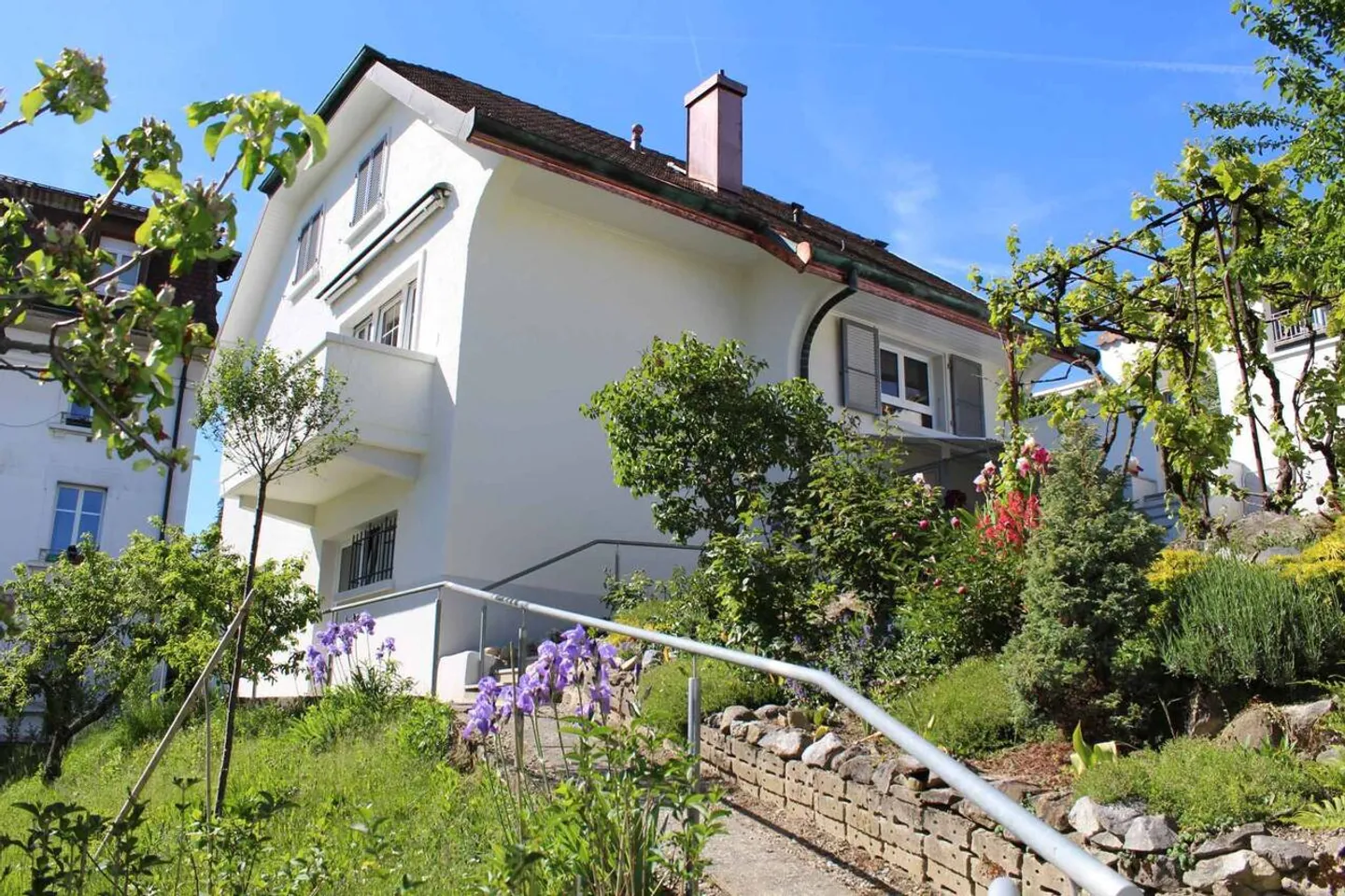 Charmante Villa in Lausanne - Foto 1 von 11