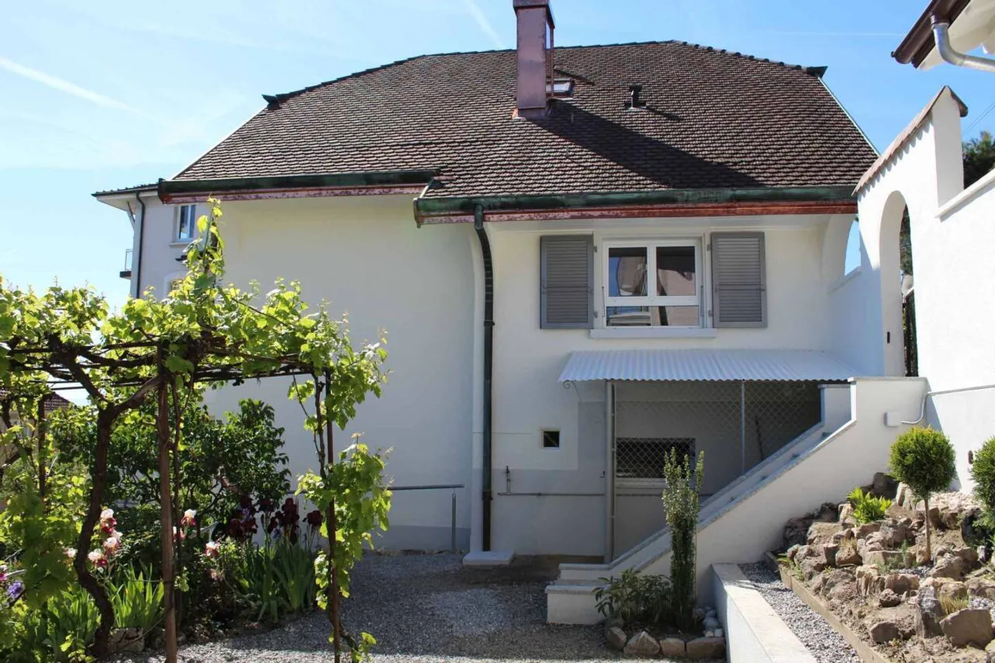 Charmante Villa in Lausanne - Foto 2 von 11