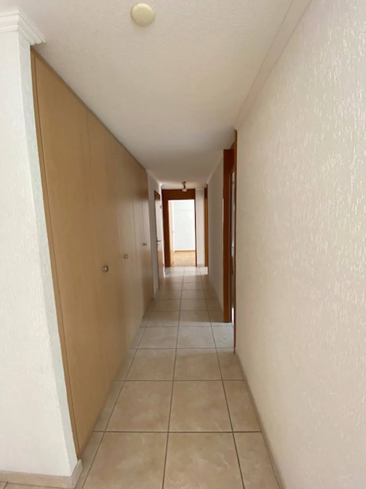 4.5 Room Apartment - Photo 5 of 14