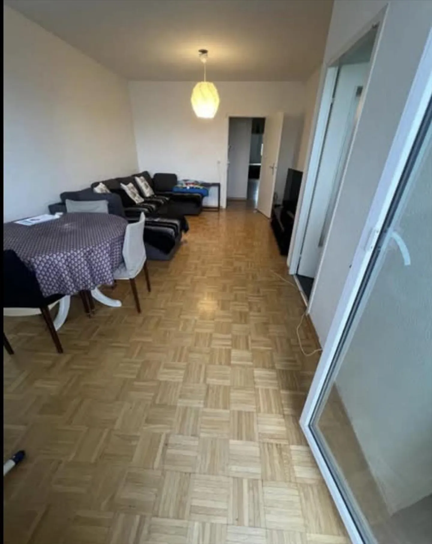 Beautiful bright apartment with balcony and unobstructed view - Photo 2 of 7