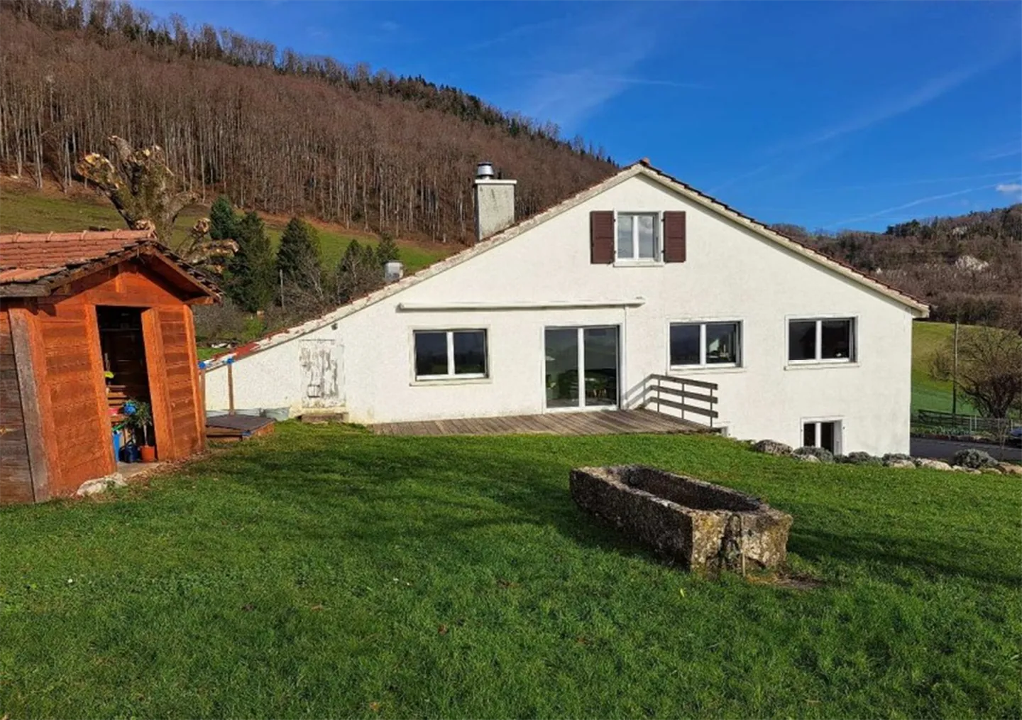 Casa singola in affitto - Foto 1 di 8
