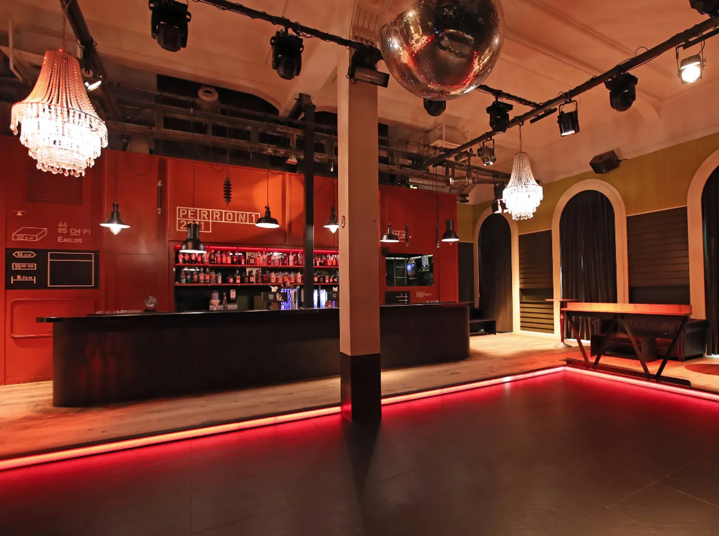 Gewerbefläche im Bahnhof Brig - Foto 2 von 7