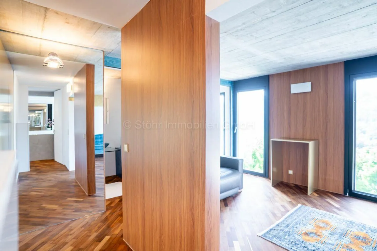 Elegante 10-Zimmer-Villa mit Kunst - Foto 18 von 30