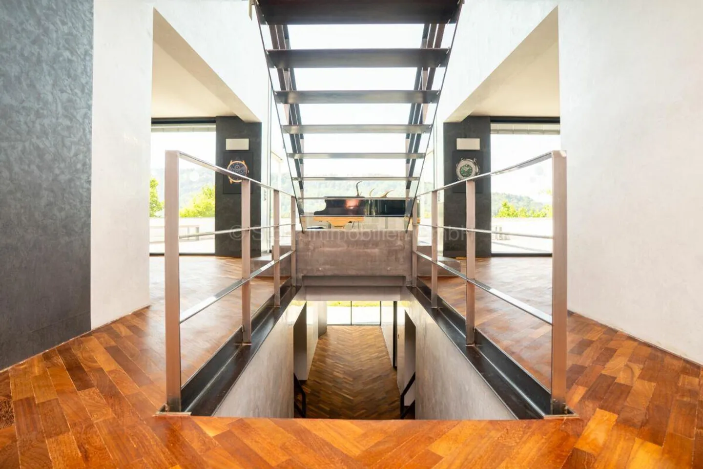 Elegante 10-Zimmer-Villa mit Kunst - Foto 23 von 30