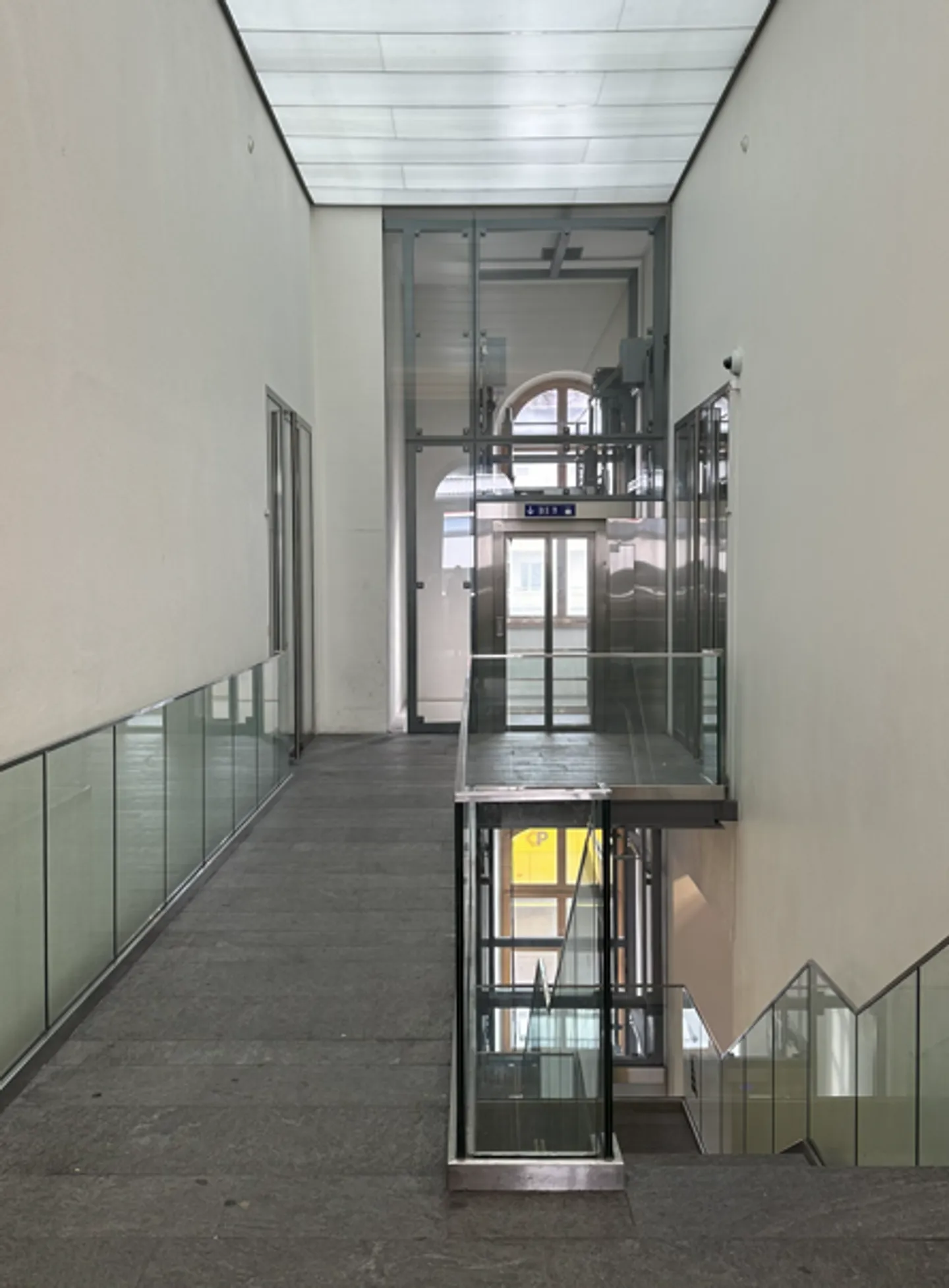 Gewerbefläche im Bahnhof Brig - Foto 5 von 7