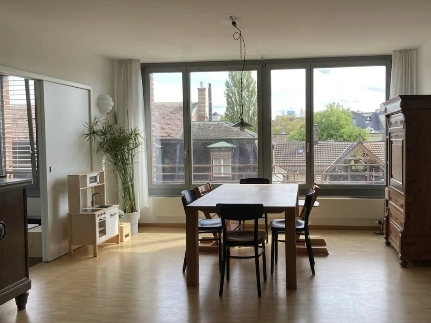 Spacious Apartment with Terrace - Photo 1 of 7