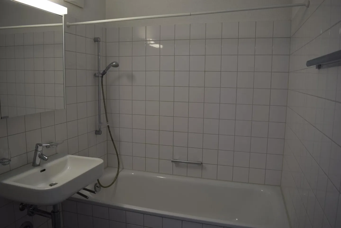 Modernes Apartment in Oerlikon - Foto 3 von 7