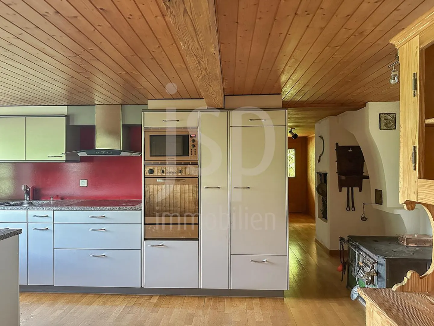 Well-kept farmhouse with 3,397m2 plot - Photo 16 of 25