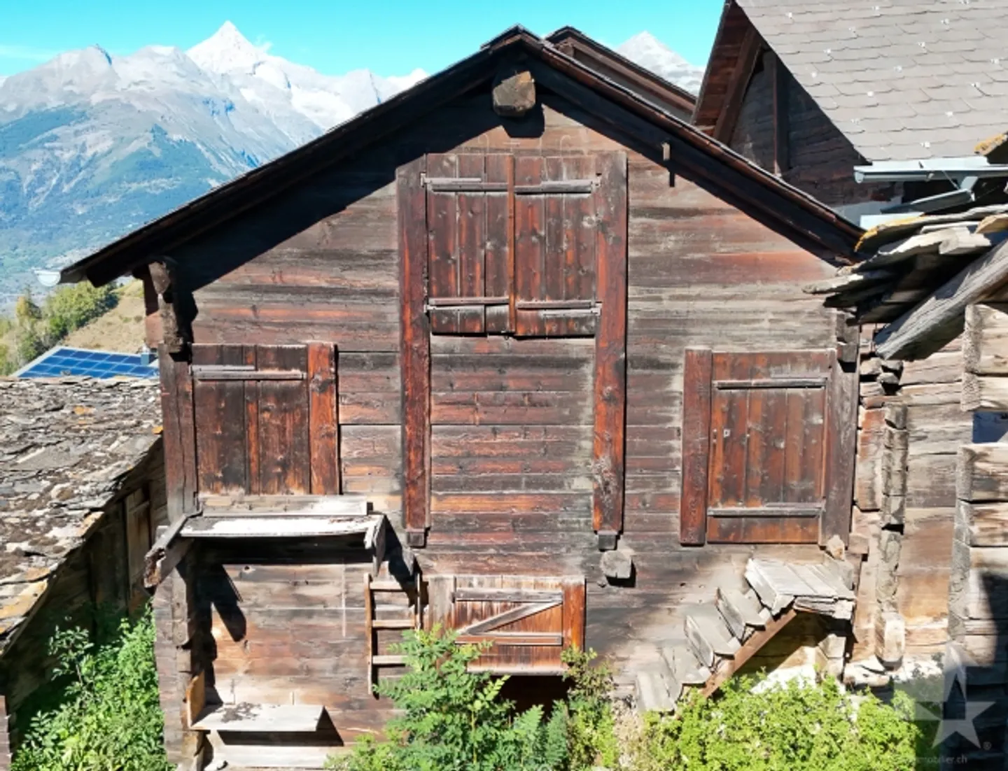 «Grange de caractère dans le centre du village de Visperterminen» - Photo 1 sur 8