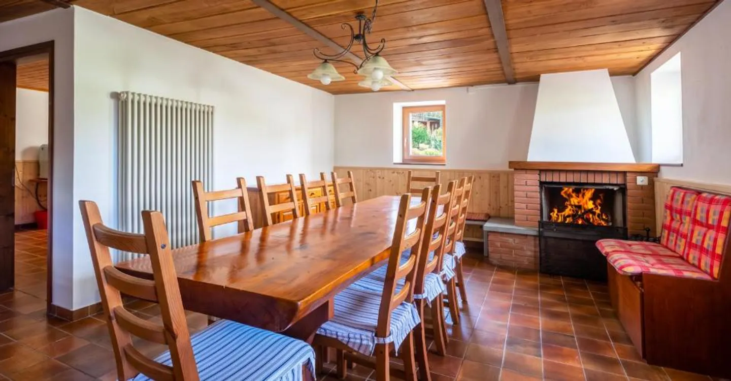 The house for your family, immersed in greenery and bathed in sunlight! - Photo 5 of 11