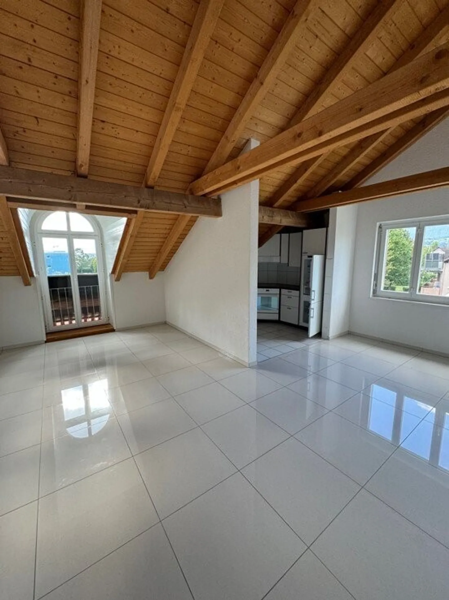 Charmant appartement 3.5 pièces - Photo 4 sur 9