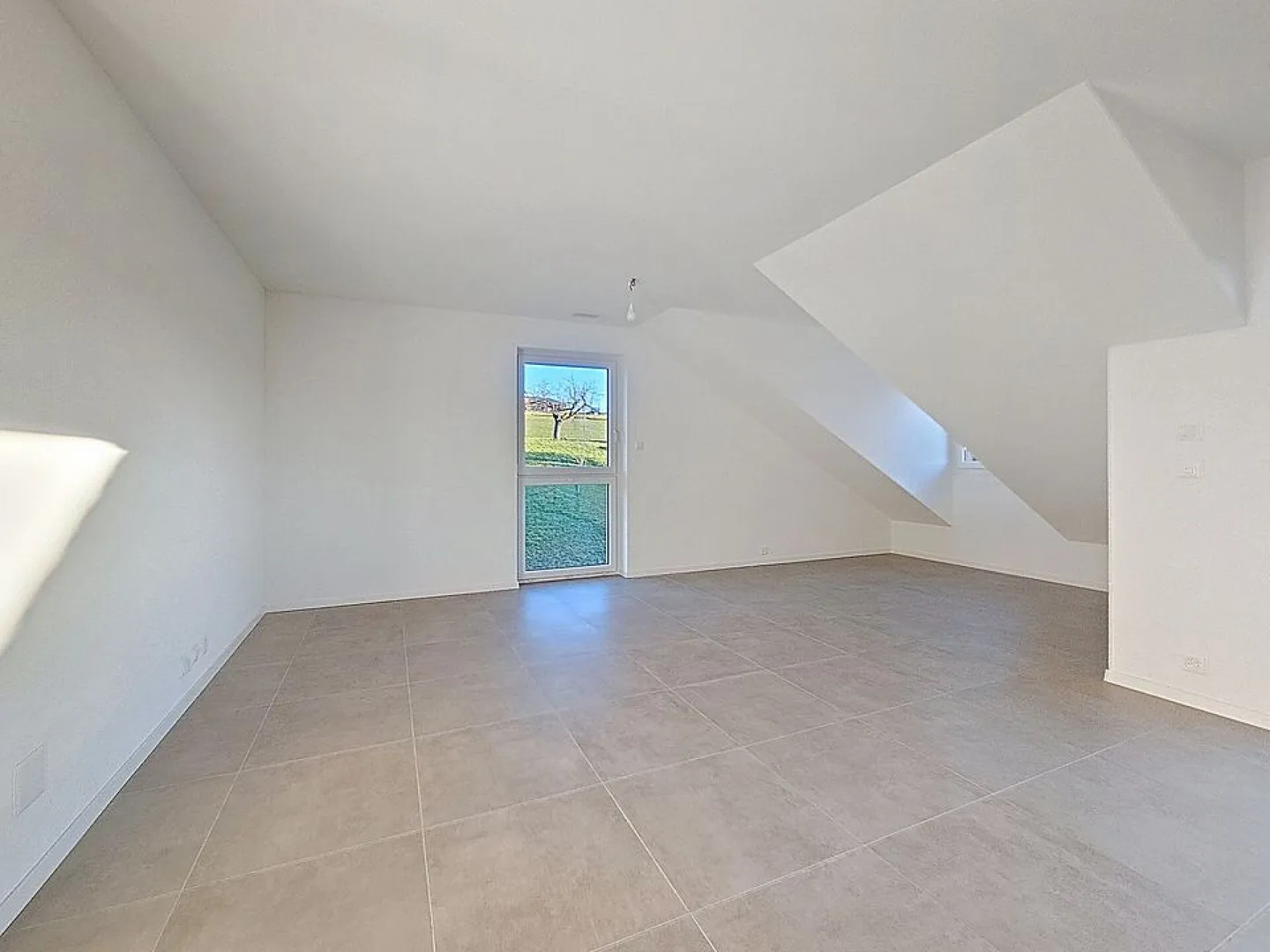 Sehr schöne neue 4,5-Zimmer-Wohnung (Los 9) - Foto 5 von 12