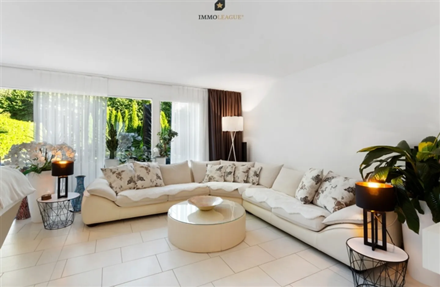 Maison de rangée bien entretenue avec terrasse et jardin dans un emplacement de choix. - Photo 6 sur 10