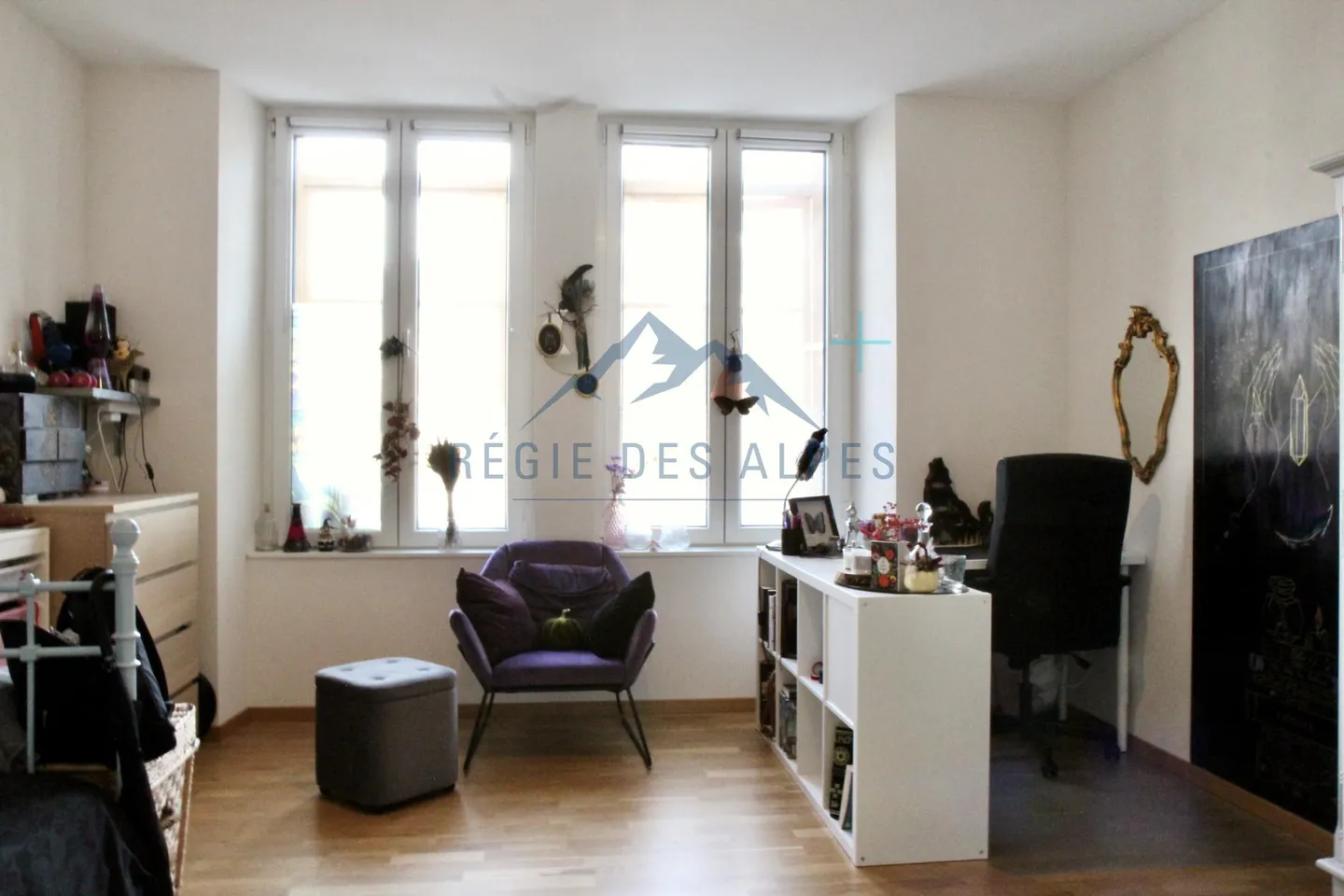 Modern 4.5-room apartment with terrace by the river in Vallorbe - Photo 5 of 14