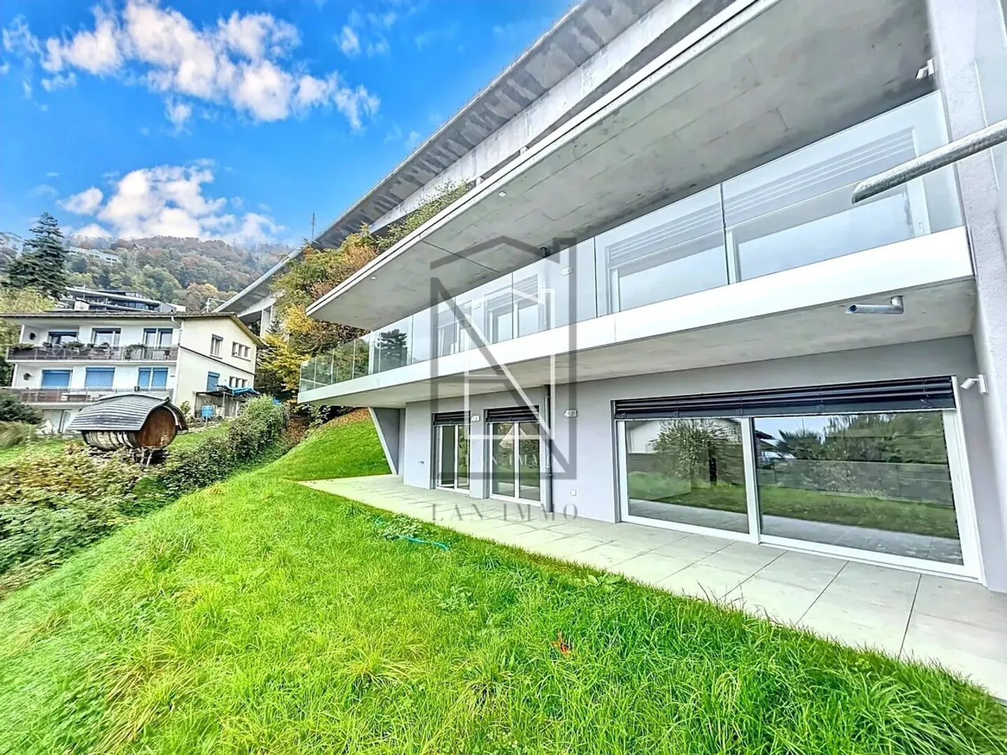 Nuovo appartamento di 4,5 locali con vista lago - Foto 2 di 13