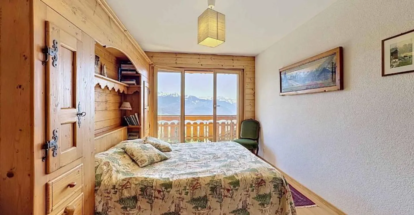 Herzstück: Charmante Duplexwohnung mit Garten und Panoramablick - Foto 6 von 13