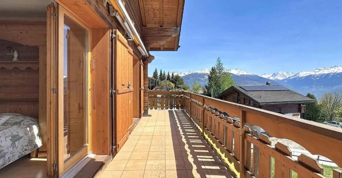 Herzstück: Charmante Duplexwohnung mit Garten und Panoramablick - Foto 10 von 13