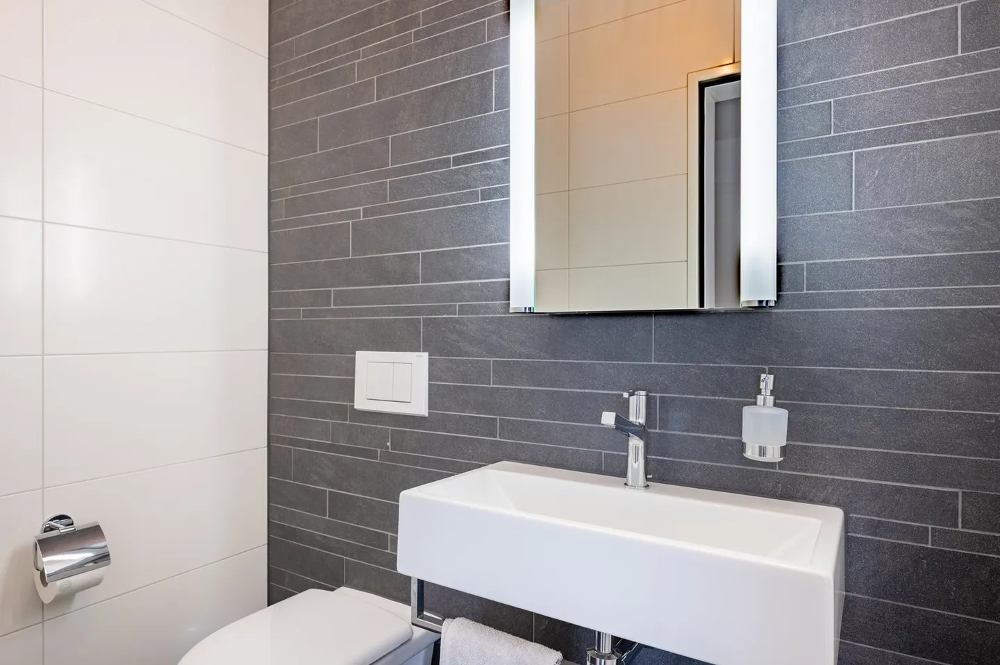 Vivere con stile, vivere rilassati - La tua oasi di 3,5 stanze a Thierachern - Foto 13 di 21