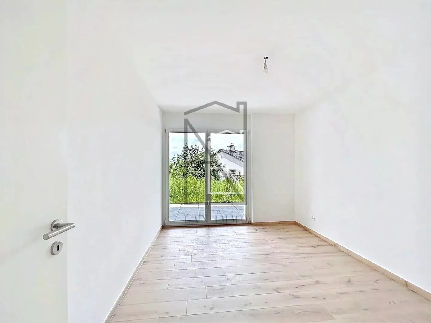 Nuovo appartamento di 4,5 locali con vista lago - Foto 11 di 13