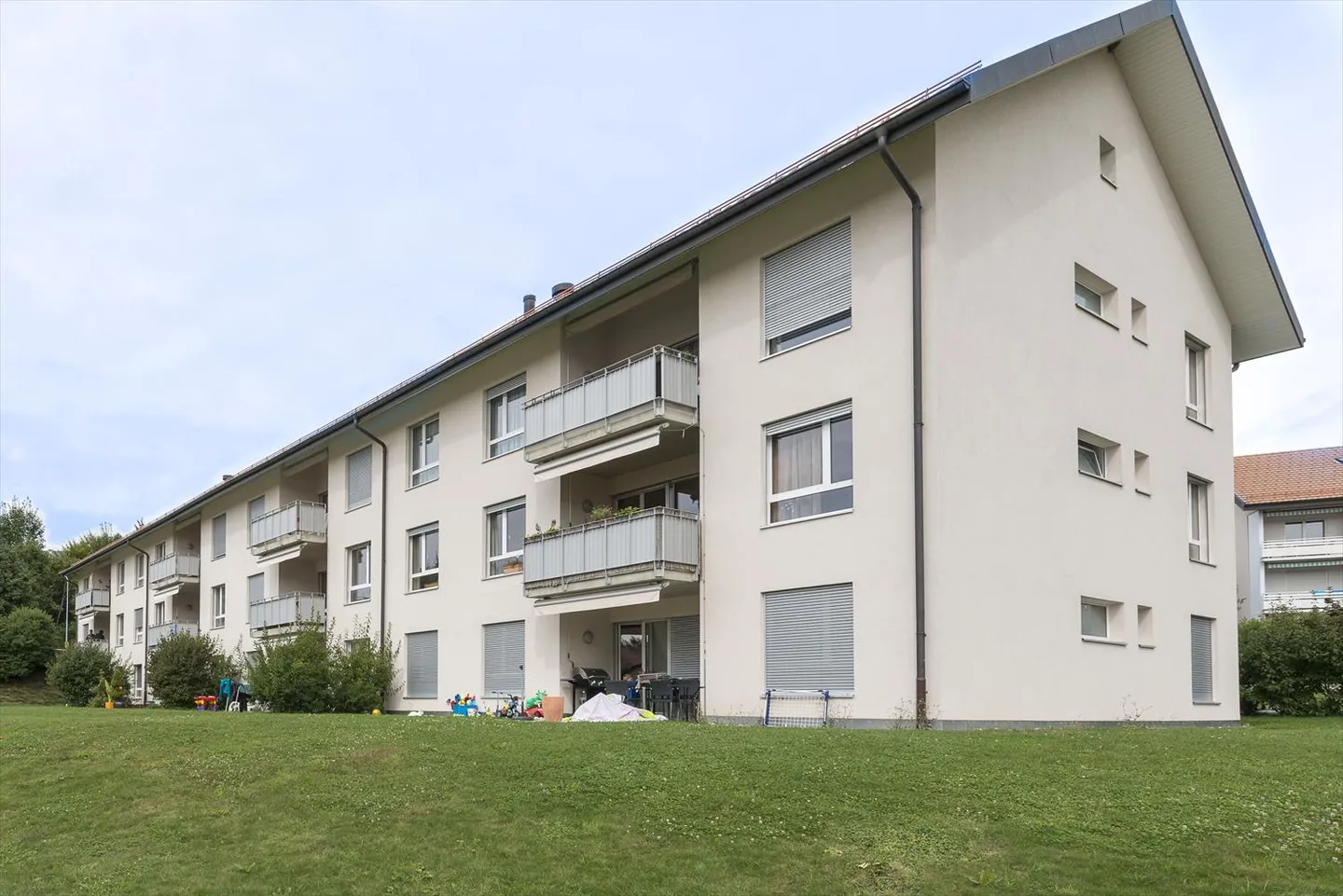 Apartment for rent - Photo 1 of 2