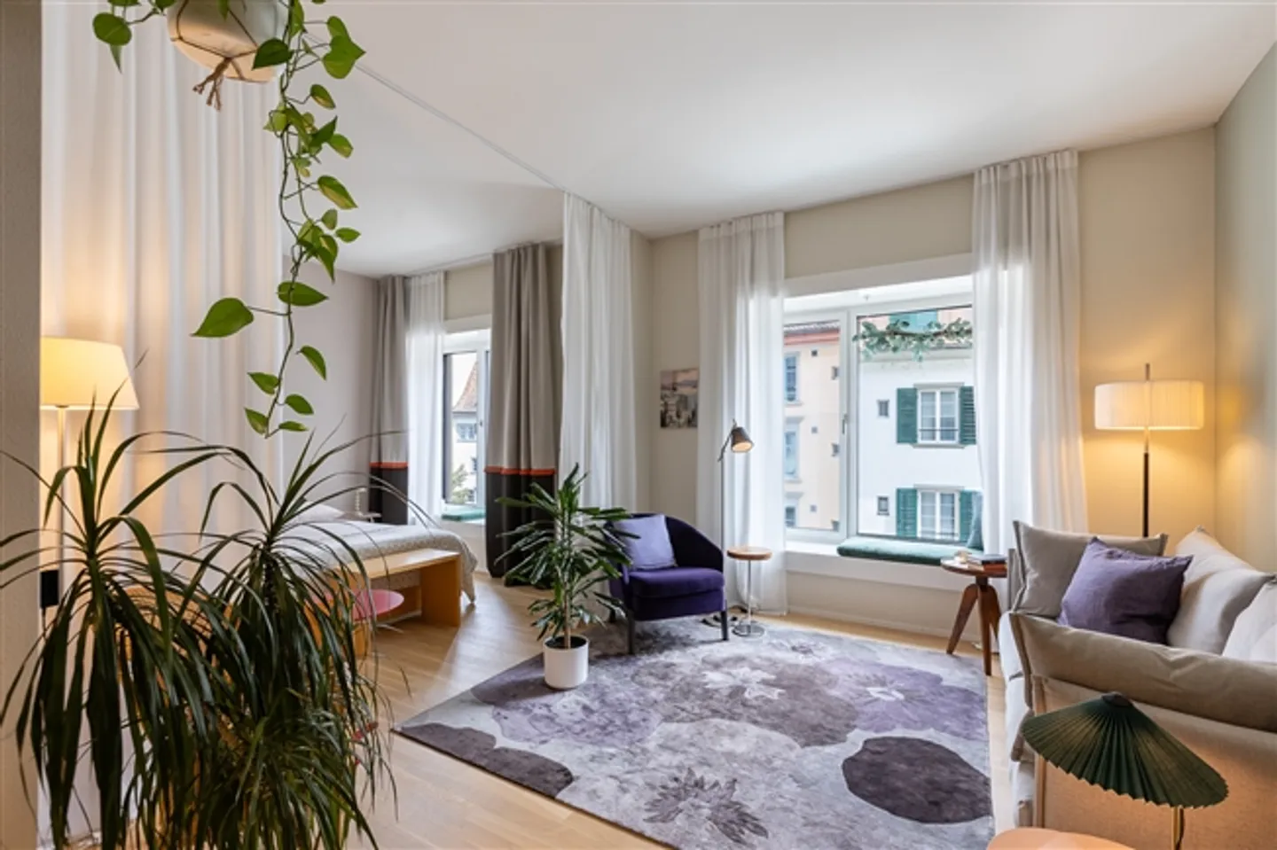 1½ STANZA APPARTAMENTO A SCHAFFHAUSEN, ARREDATO, TEMPORANEO - Foto 2 di 9