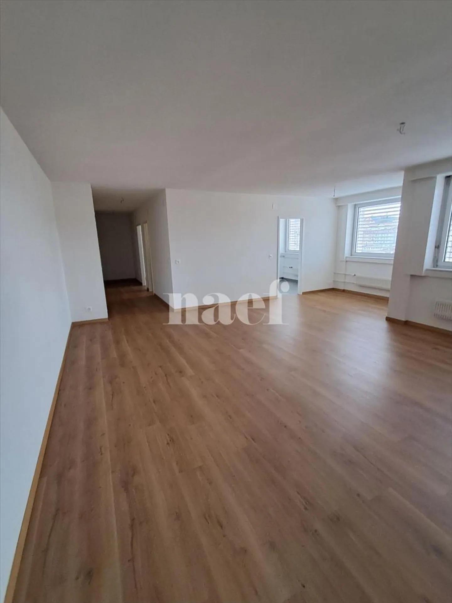 3.5-room apartment on the 8th floor with elevator - Photo 1 of 8