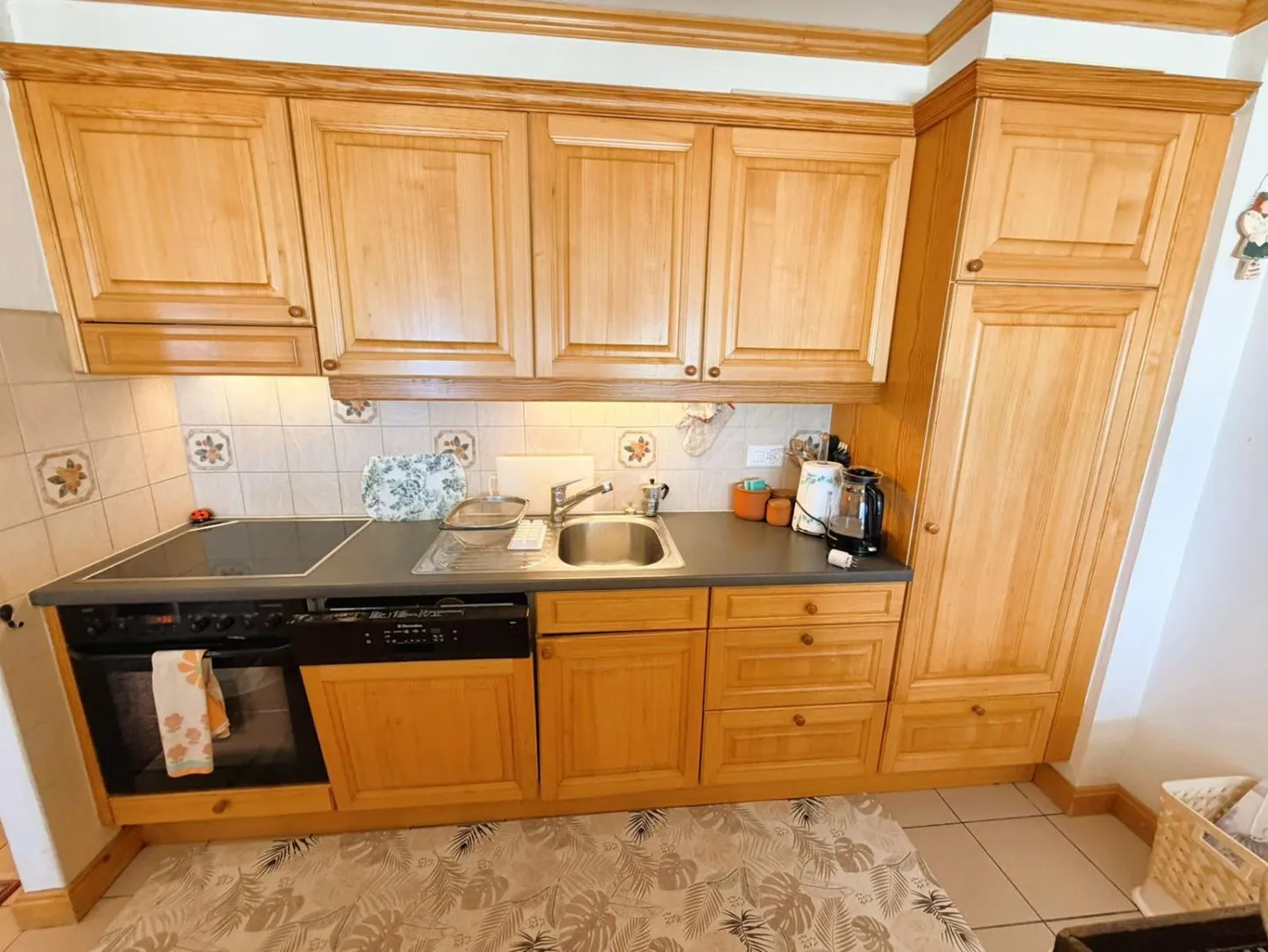Magnificent 2.5-Room Apartment - Spacious and Bright - Superb Terrace - Exceptional View - Quiet Location - Photo 10 of 17