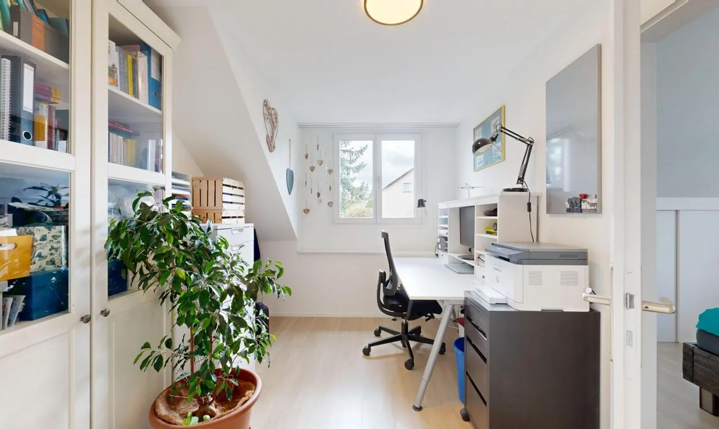 Modern 4.5 Room Semi-Detached House with Garden and Partial View - Photo 8 of 11