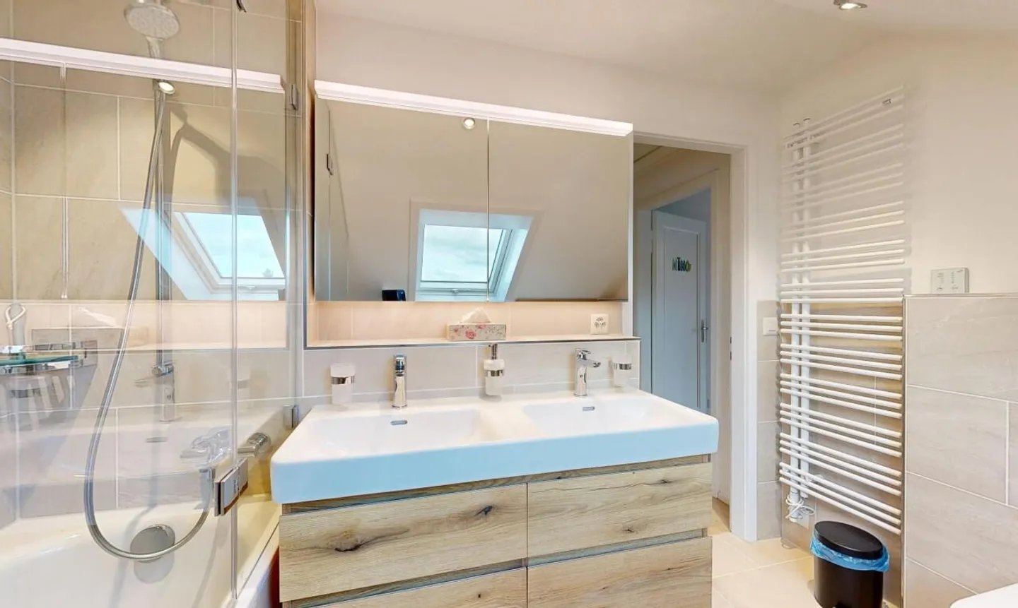 Modern 4.5 Room Semi-Detached House with Garden and Partial View - Photo 9 of 11