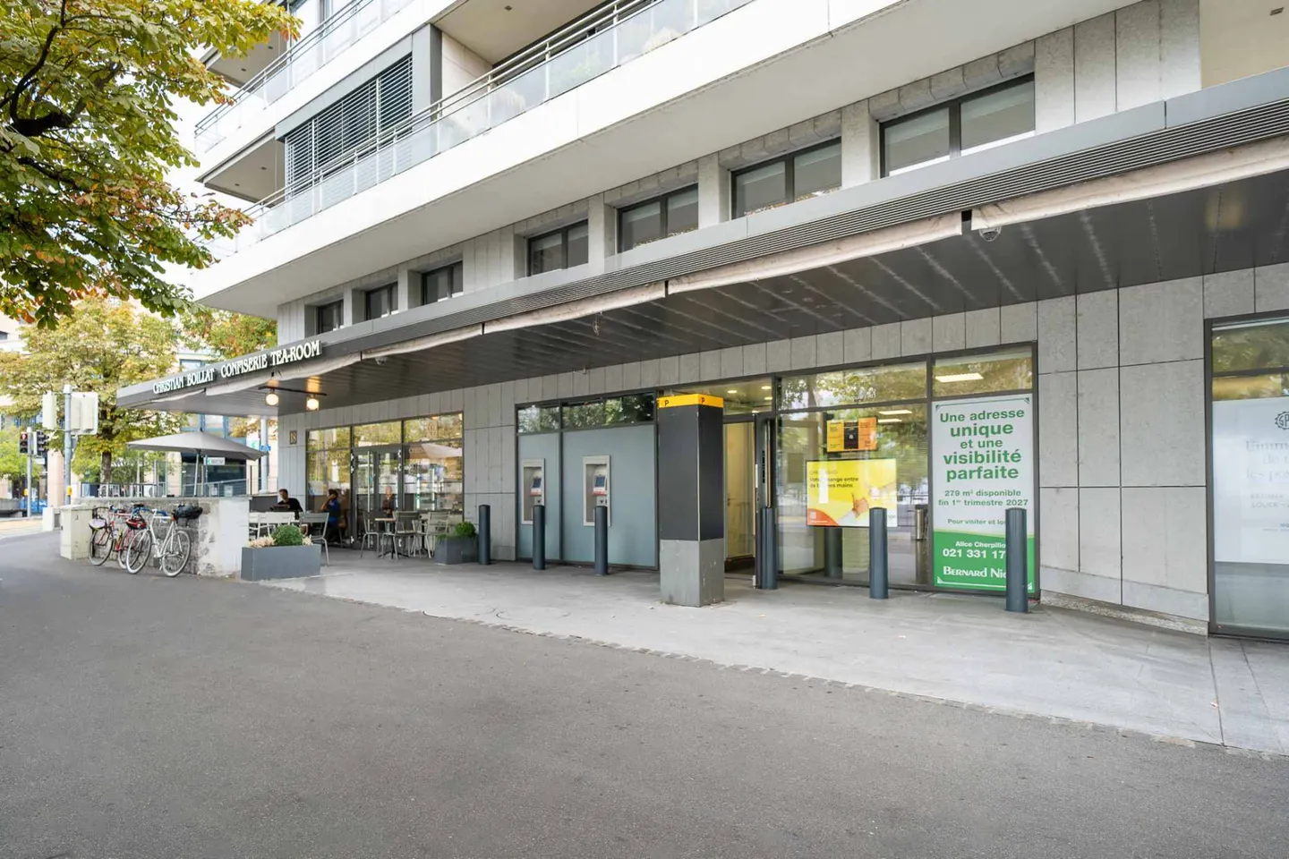 Lausanne-Ouchy - directly located on the quays - Photo 1 of 5