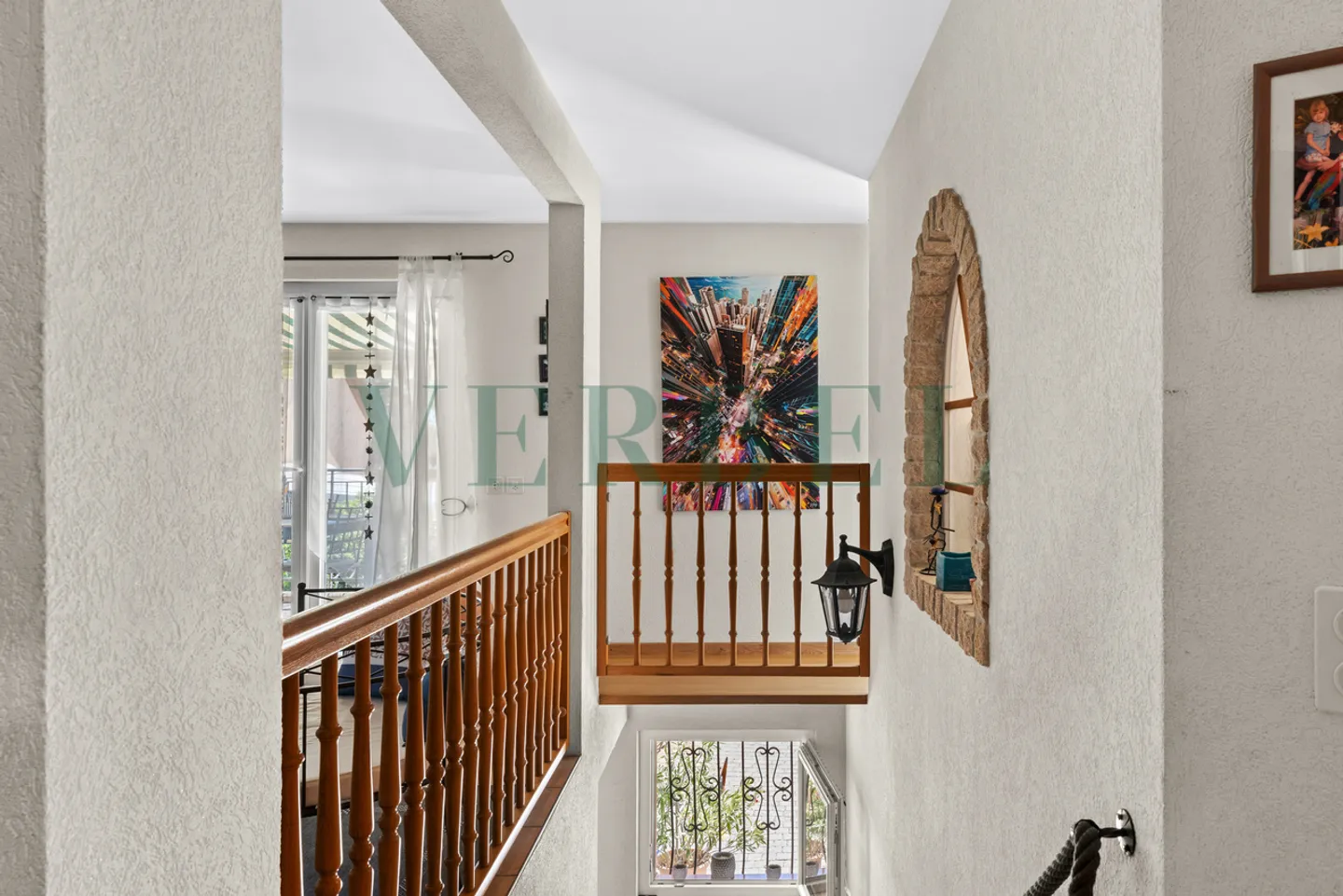 Elegantes Familienhaus in Ruhiger Lage - Foto 8 von 17